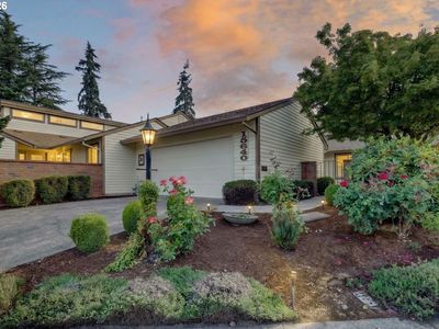 15640 SW Greenleaf Ct