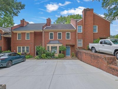 3166 Corner Oak Dr