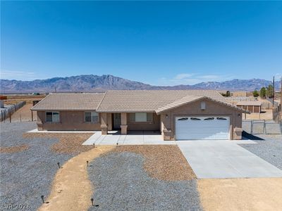 2121 W Labrador Ct