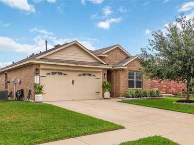 6014 Namika St