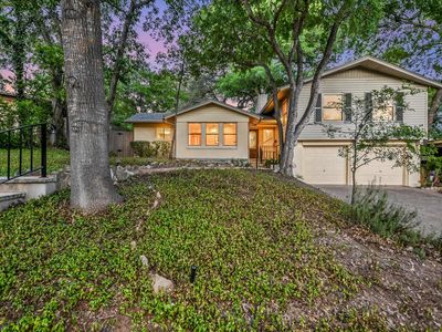 1113 Bluebonnet Ln