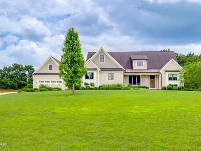 290 Lansdowne Cres