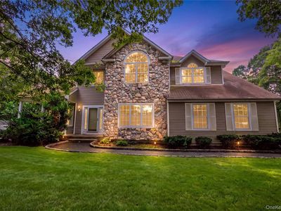 16 Jacobsen Court