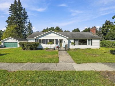 Property at 909 Brooks St, Roscommon, MI