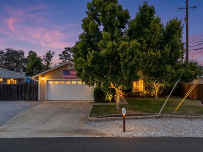 21913 Chimney Rock Dr