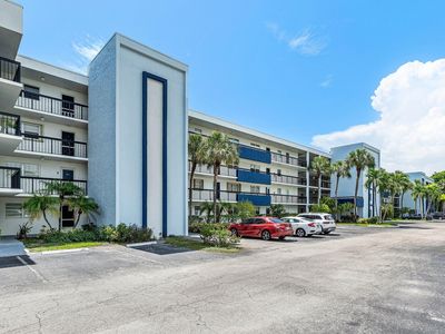 6000 NW 2nd Avenue #339