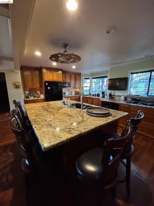 20728 Point View Dr