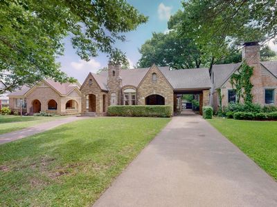 1022 N Edgefield Ave