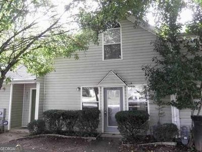 Property at 9053 Stoneleigh Trce, Douglasville, GA