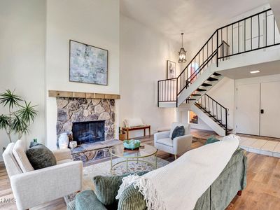 236 Shirley Ln