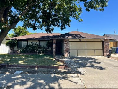 1717 Chapala Way