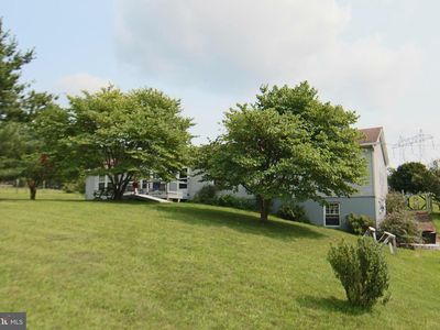 2151 Parkway W