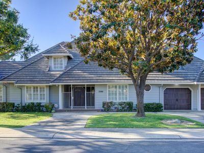 2500 Barola Ln
