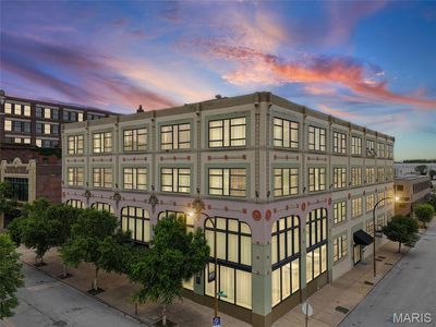2201 Locust St Unit 410