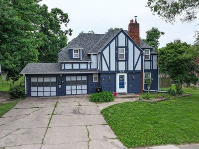 124 W Alta Vista Ave