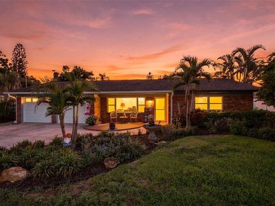 526 S LARRY CIRCLE