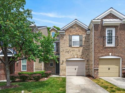 412 Longchamp Ln