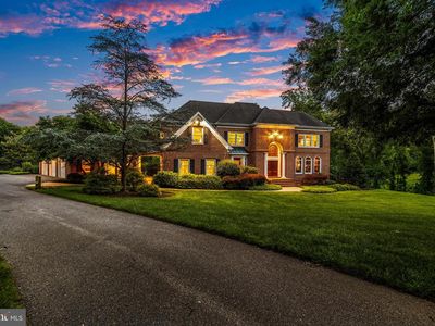 11 Springhill Farm Ct