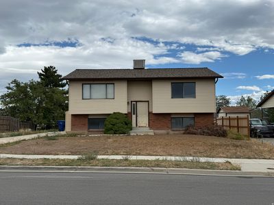 5883 S Blue Iron Way
