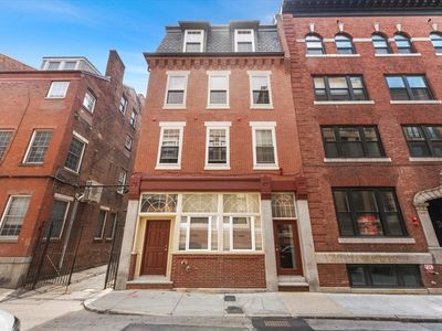 12 N Bennet St