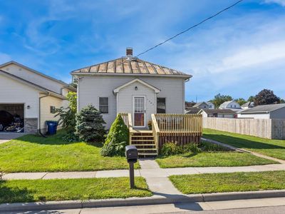 1207 Bangor STREET