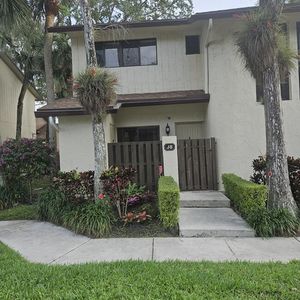 7620 NW 79th Avenue #J8