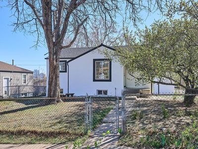 802 Julian Street