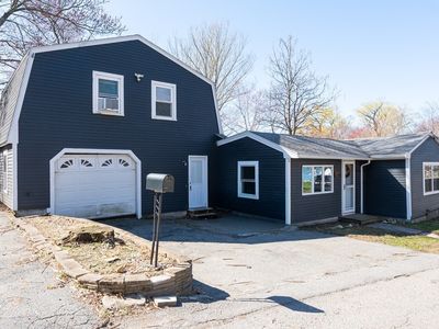 16 Meadowbank Rd