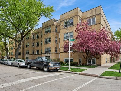 4309 N Troy St APT 2