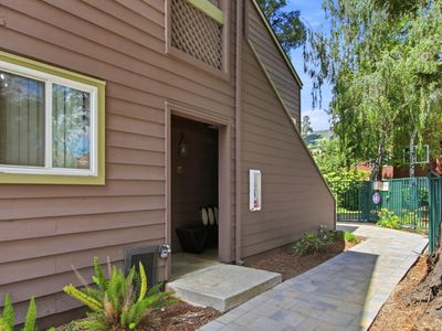 678 Teatree Ct