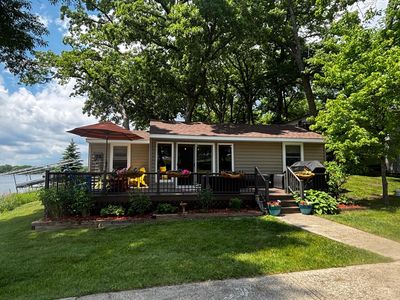 1904 Hidden Valley Ln NW