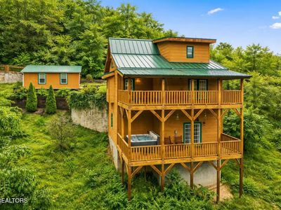 Property at 517 Hideaway Ridge Cir, Sevierville, TN