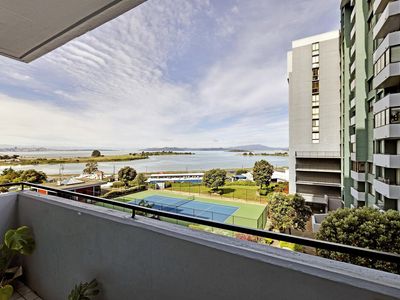 555 Pierce St APT 526