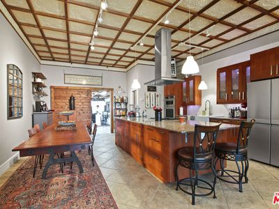 1644 N Wilmington Blvd