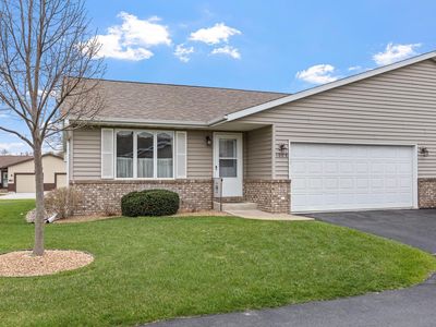 1008 Whispering Winds PLACE
