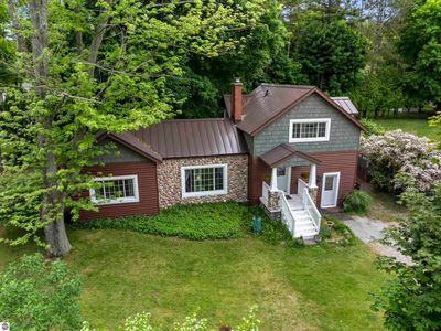 Property at 657 Crystal Ave, Frankfort, MI