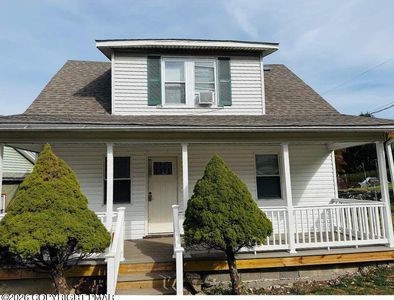 3 E Mountain Rd