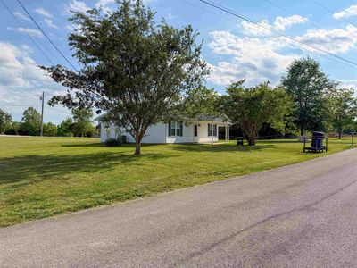 Property at 196 Brown St, Phil Campbell, AL