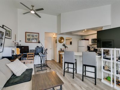 515 Kristin Ln