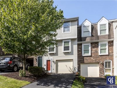 126 Rossmor Ct