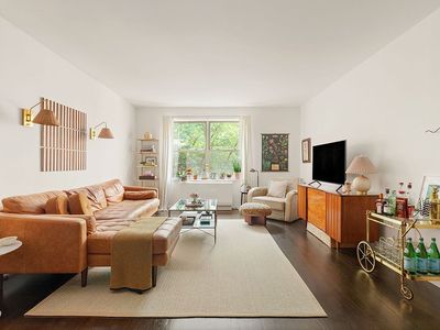 736 W 187th St APT 305