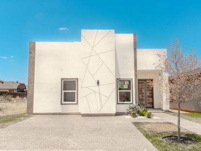 5516 Raven Dr