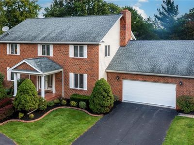 9 Kingston Cir