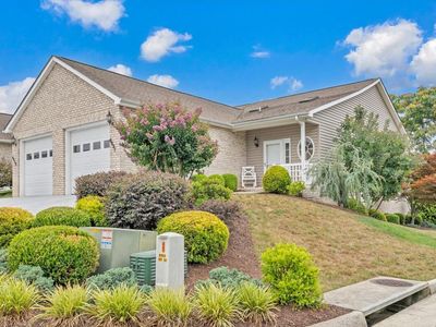 6631 Stonelyn Cottage Ct