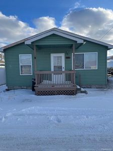 Property at 7819 Lake Dr, Algonac, MI