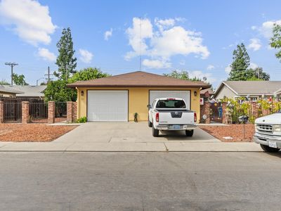 1805 Bradford Ct