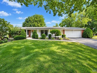1202 Orchard Lakes Dr