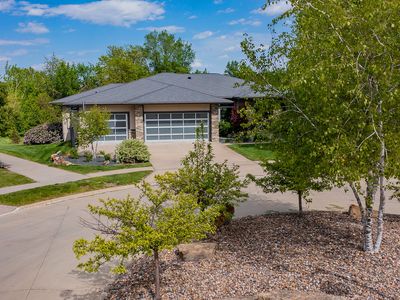 16102 Maple Dr