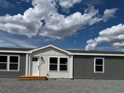 412 Thunderbird Way SW