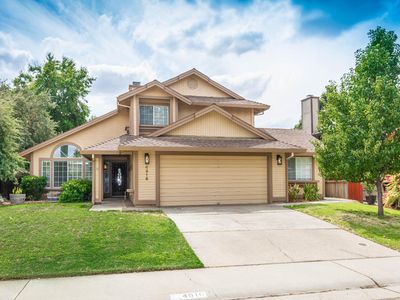 4916 Fan Wood Way